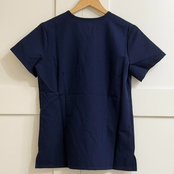 Figs Women's Catarina One Pocket Scrub Top in Navy, Size X-Small - Picture 8 of 8